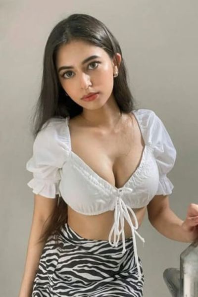 Housewife Celebrity Escorts In Goa